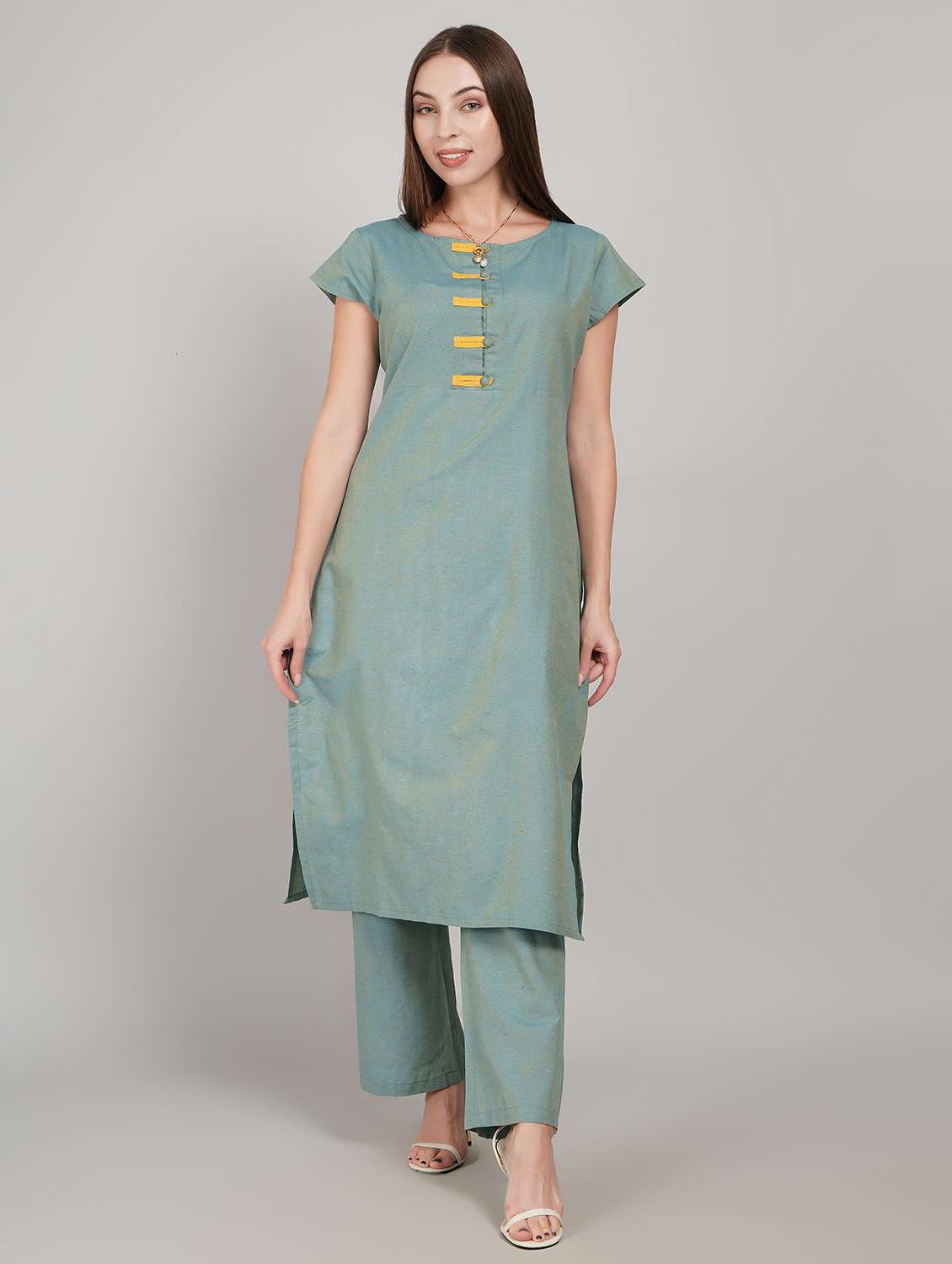 women solid short sleeve straight kurta - 22226603 -  Standard Image - 4