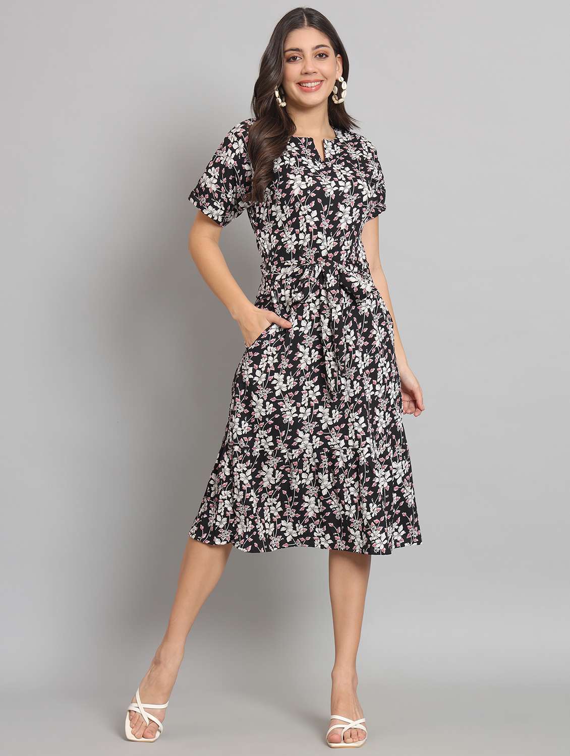women printed short sleeve tiered dress - 22226857 -  Standard Image - 1