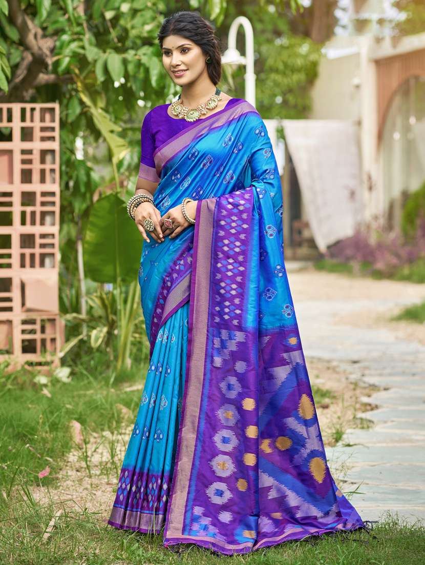 women self design pochampalli saree with blouse