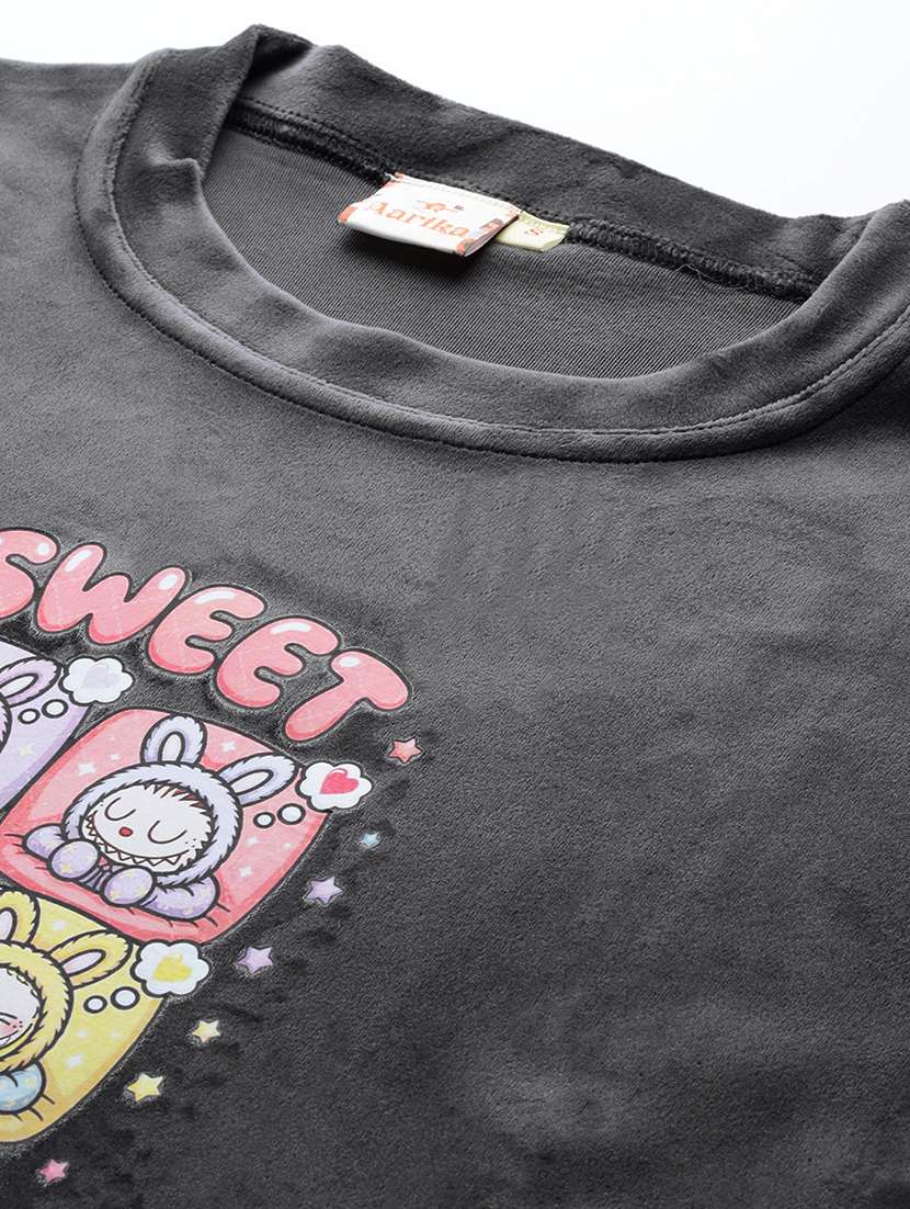 women printed long sleeve sweatshirt - 22227129 -  Standard Image - 4