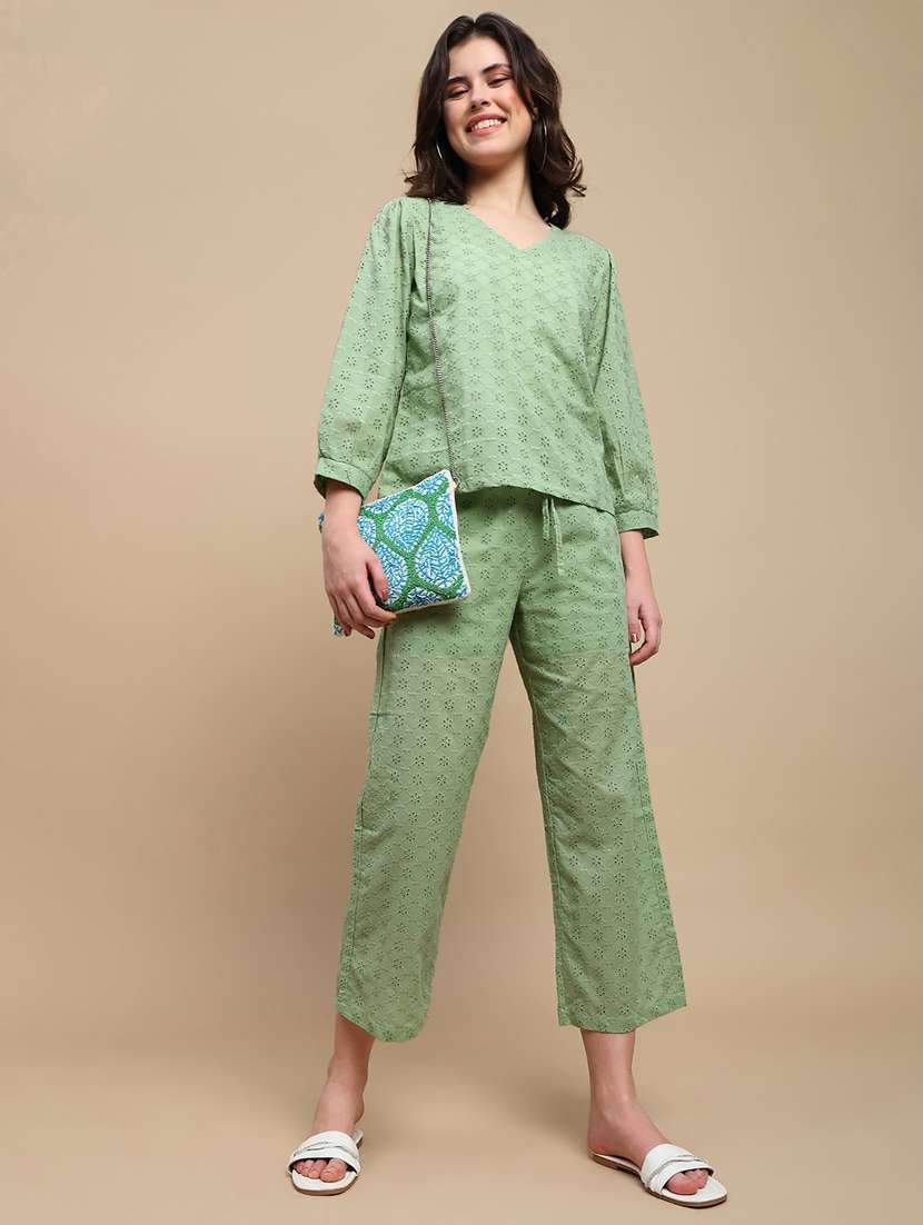 women solid mid rise schiffli straight palazzo - 22227377 -  Standard Image - 4