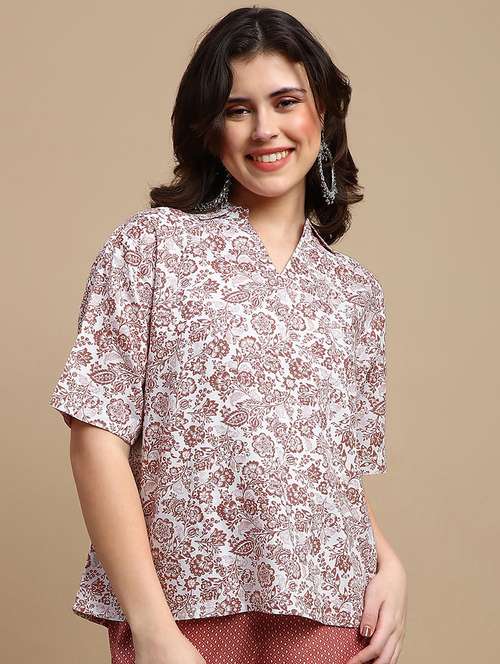 women printed short sleeve regular top - 22227472 -  Standard Image - 0
