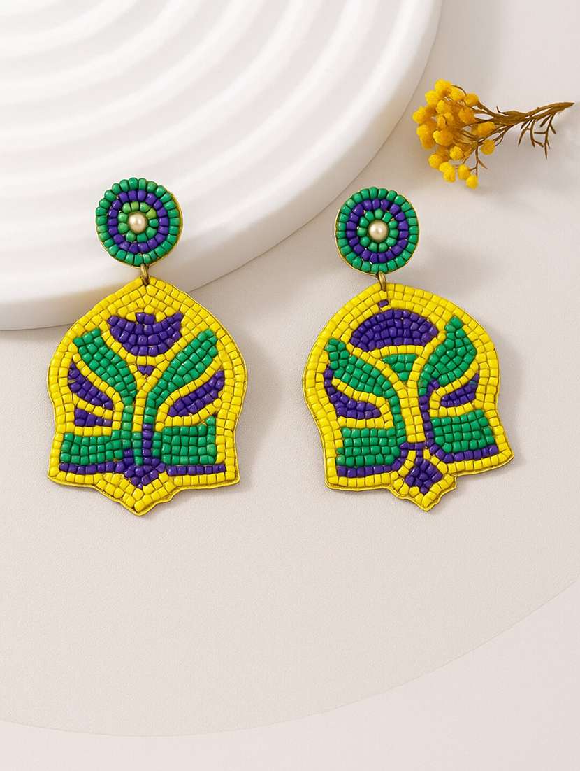 women beaded drop earrings - 22227600 -  Standard Image - 1