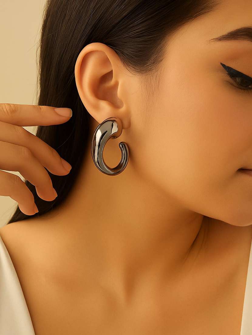 women grey glossy hoop earring