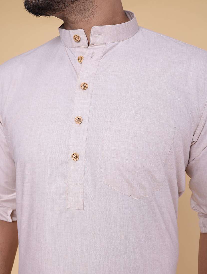 men solid mandarin neck short kurta - 22227780 -  Standard Image - 4