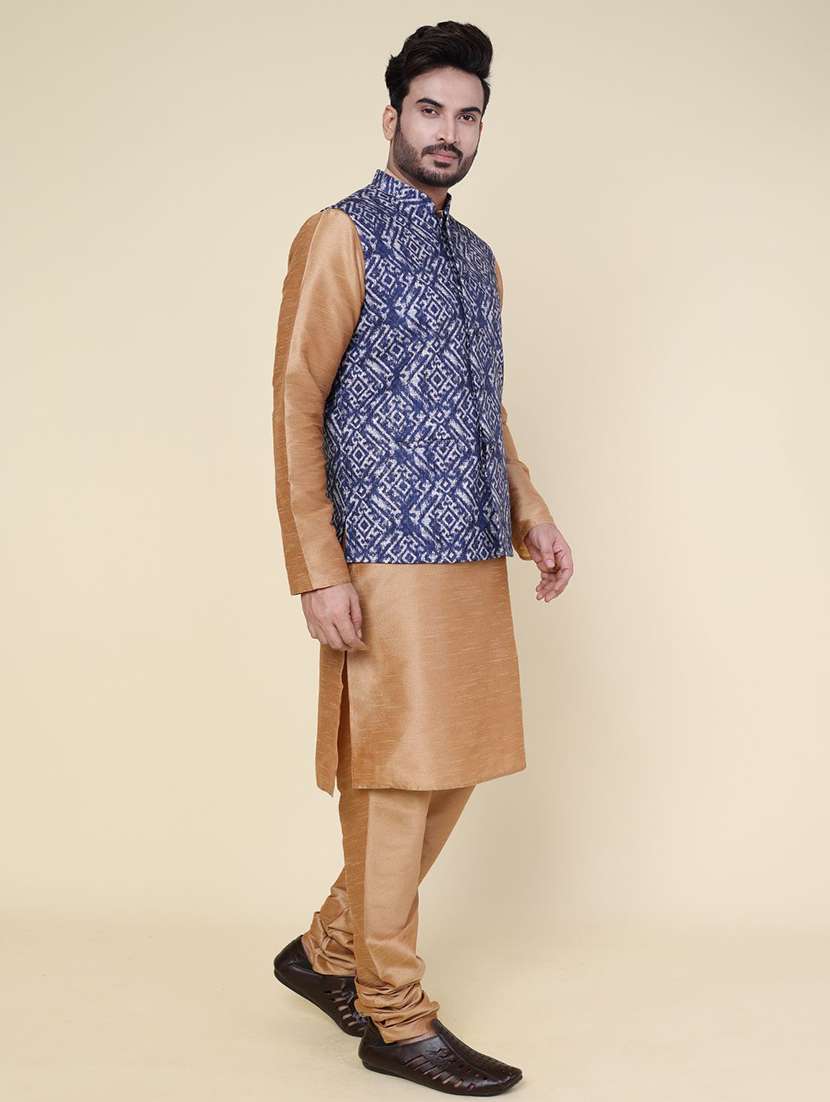 men solid mandarin neck kurta pyjama with jacket ethnic wear set - 22227998 -  Standard Image - 1