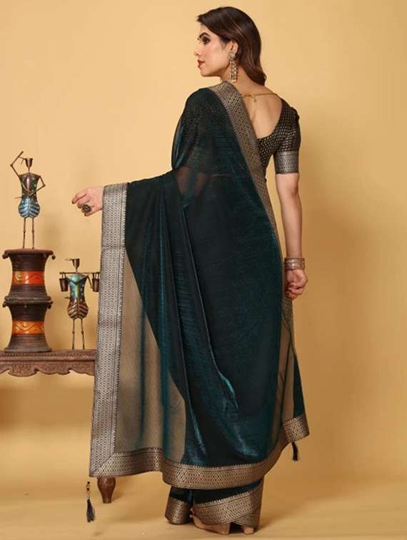 women solid with bordered saree with blouse - 22228546 -  Standard Image - 1