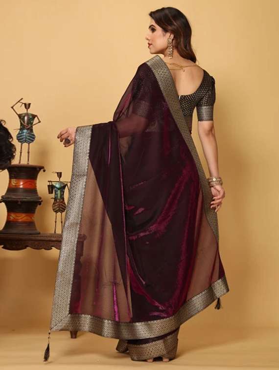 women solid with bordered saree with blouse - 22228549 -  Standard Image - 1