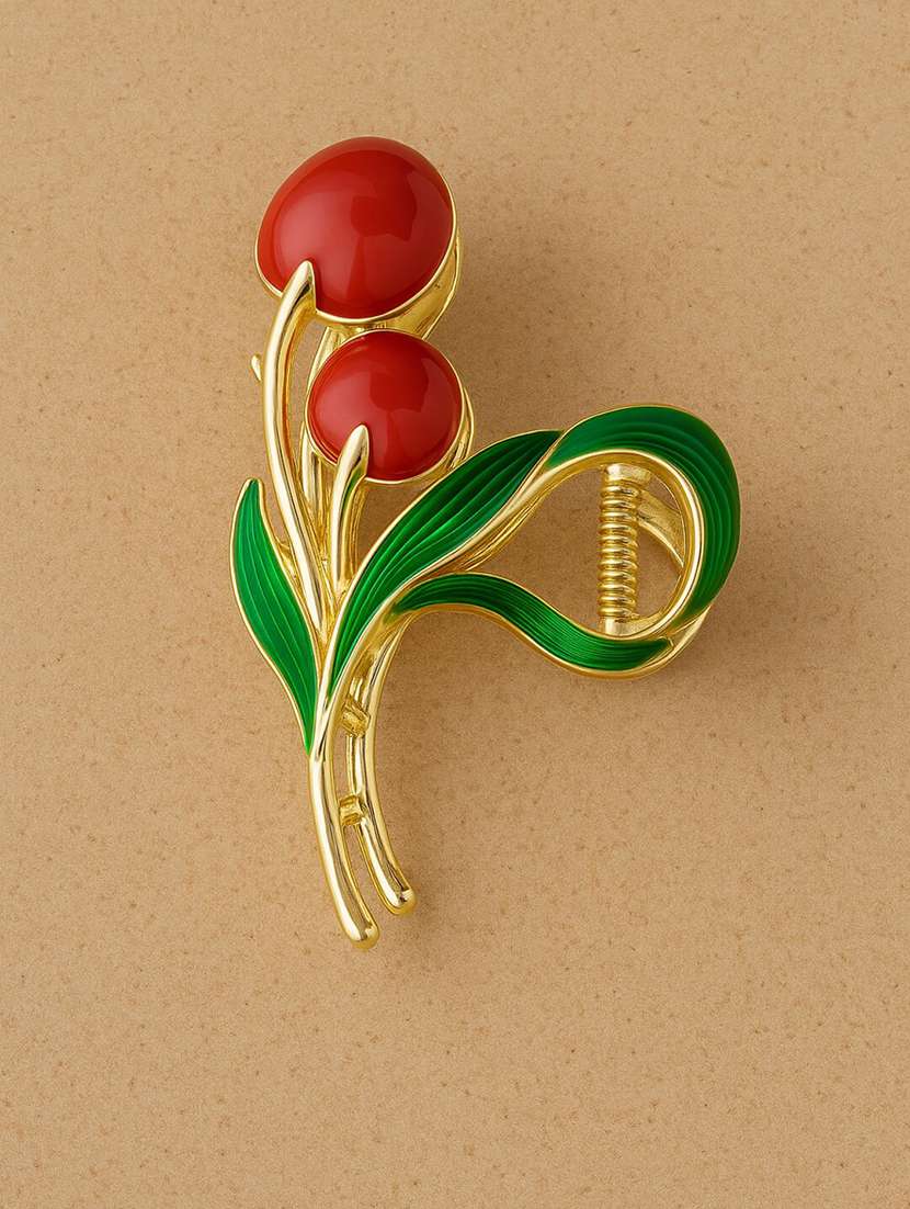 women flower design hair clutcher - 22228724 -  Standard Image - 1