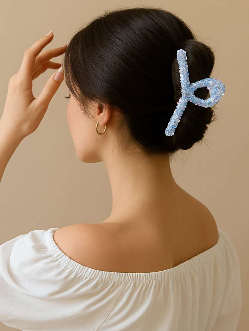 women glitter star acrylic clutcher