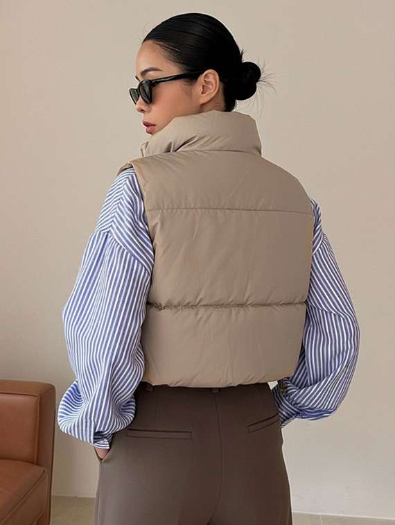 women solid sleeveless puffer jacket - 22228932 -  Standard Image - 4