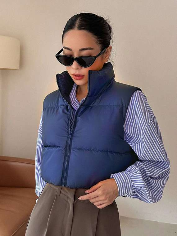 women solid sleeveless puffer jacket - 22228936 -  Standard Image - 1
