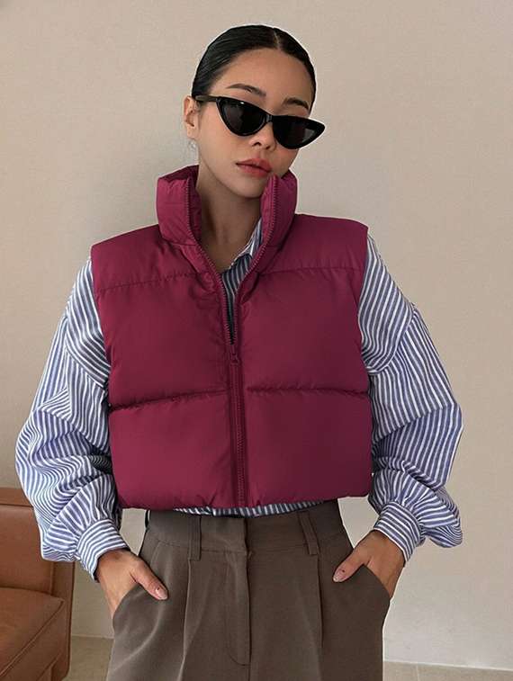women solid sleeveless puffer jacket