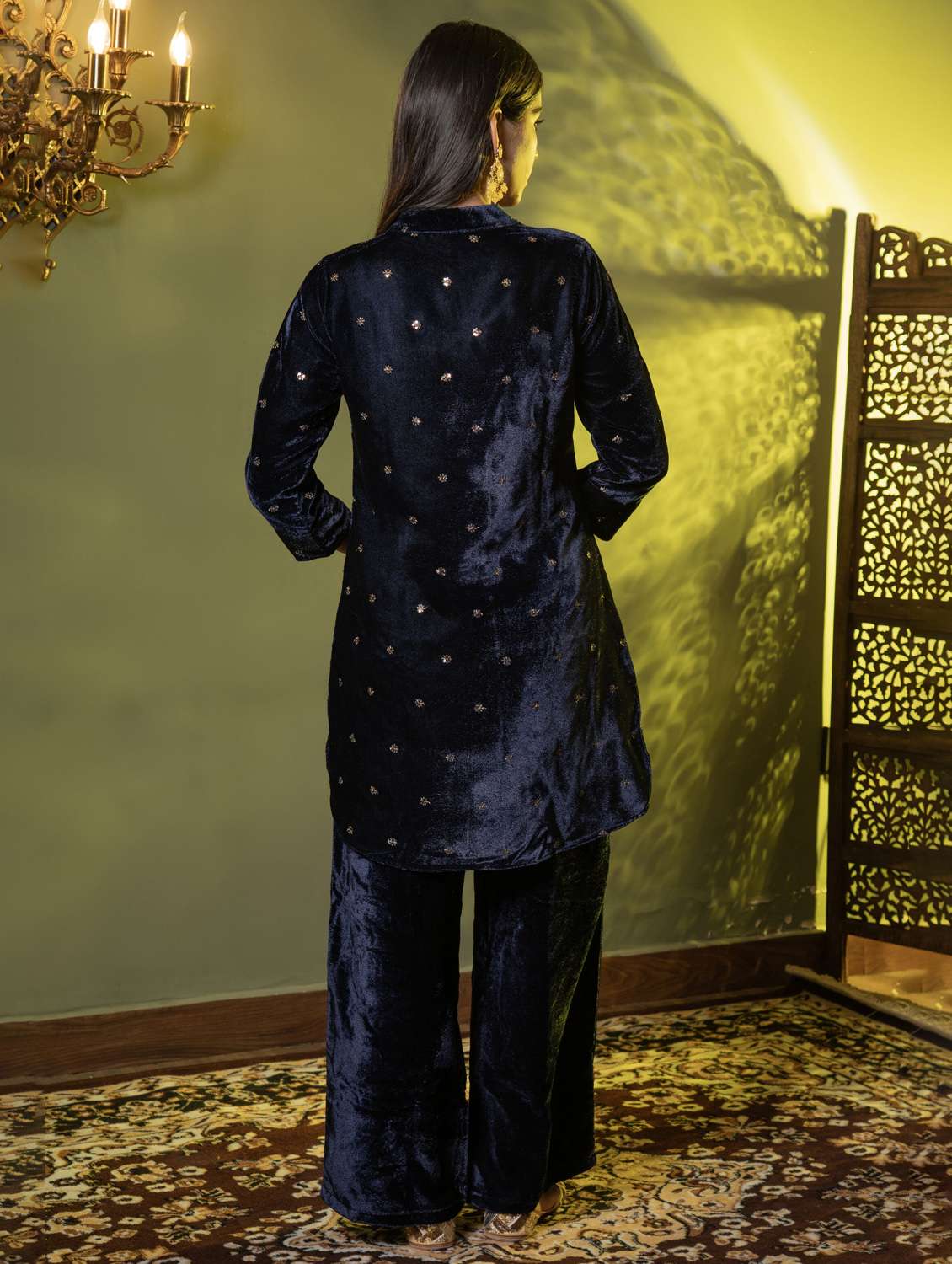 women solid with work three quarter sleeve kurta palazzo set  - 22229797 -  Standard Image - 4