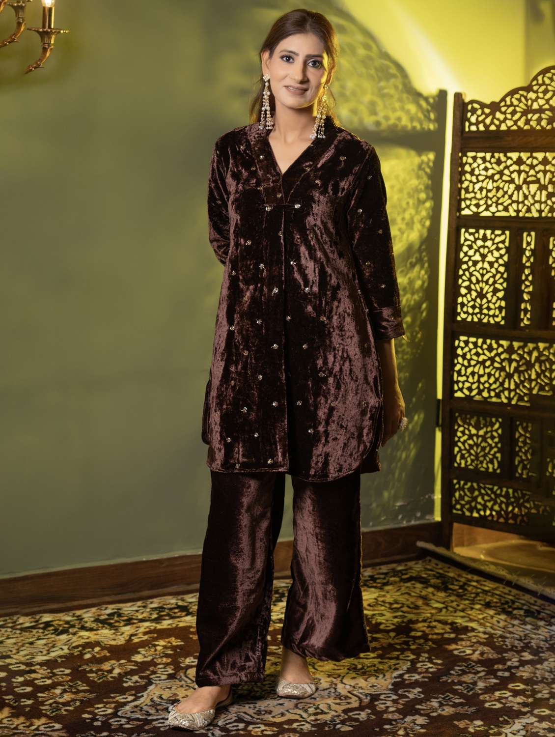 women solid with work three quarter sleeve kurta palazzo set  - 22229799 -  Standard Image - 1