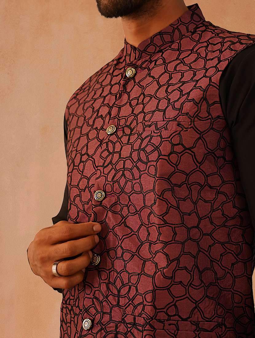 men solid mandarin neck kurta pyjama with jacket ethnic wear set - 22229866 -  Standard Image - 4