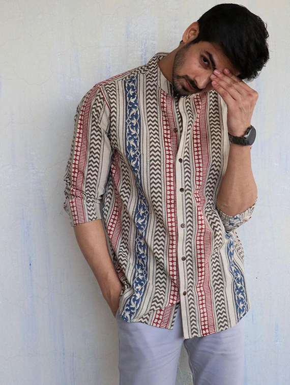 men printed long sleeve regular fit casual shirt - 22229877 -  Standard Image - 1