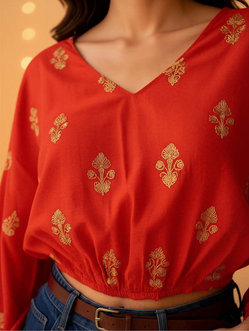 women foil print long sleeve crop top - 22231117 -  Standard Image - 4