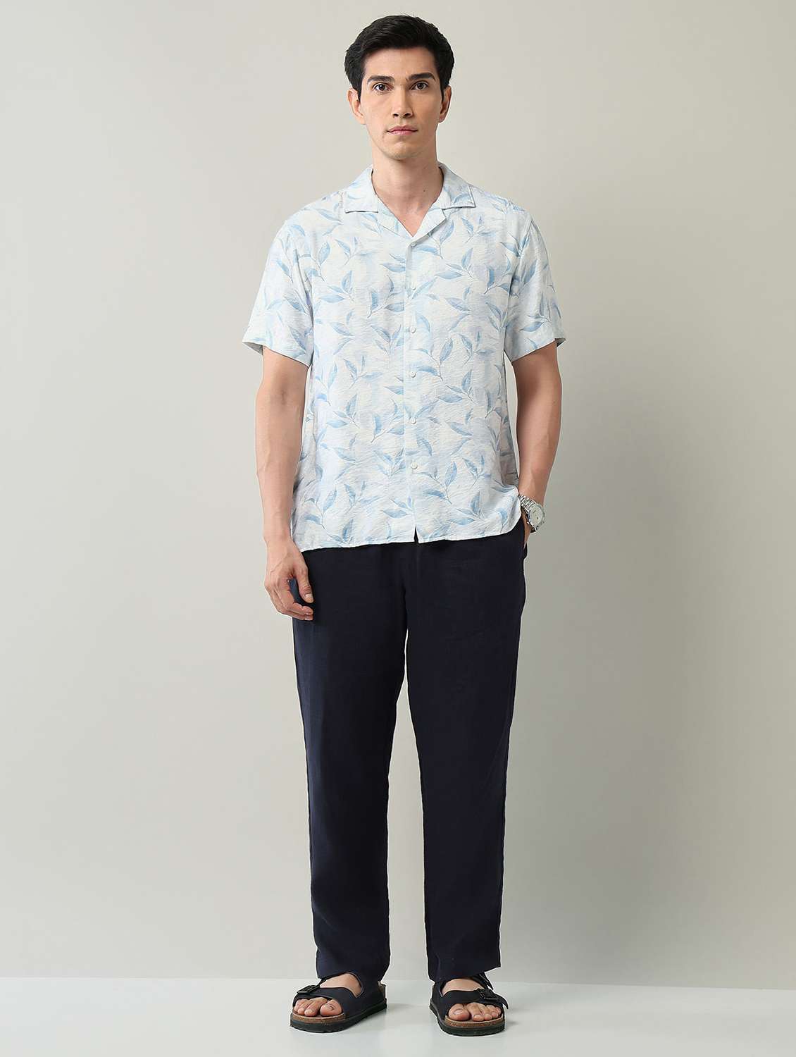 men printed short sleeve regular fit casual shirt - 22231399 -  Standard Image - 4