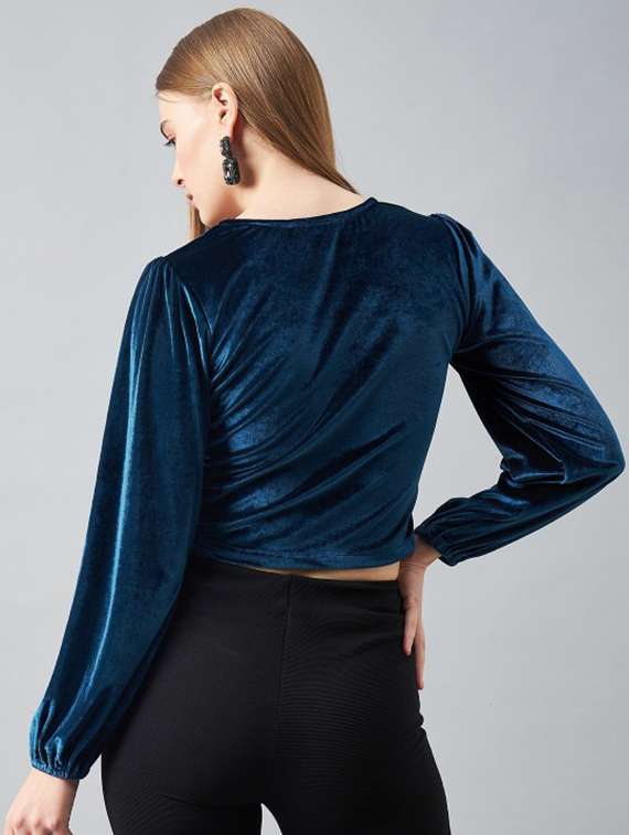 women solid puff sleeve velvet crop top - 22231475 -  Standard Image - 4