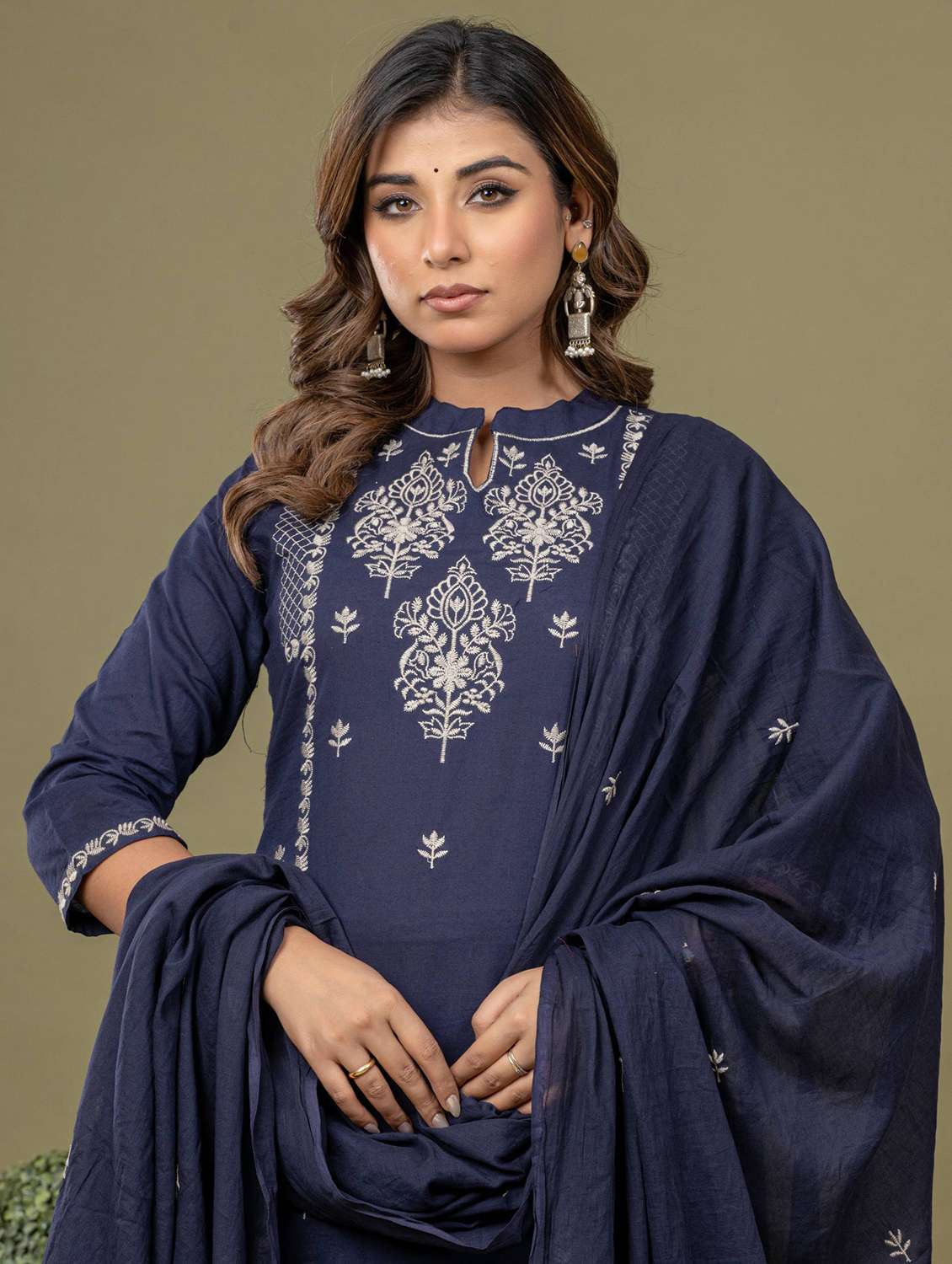 women solid with work three quarter sleeve kurta pant with dupatta set - 22231843 -  Standard Image - 4
