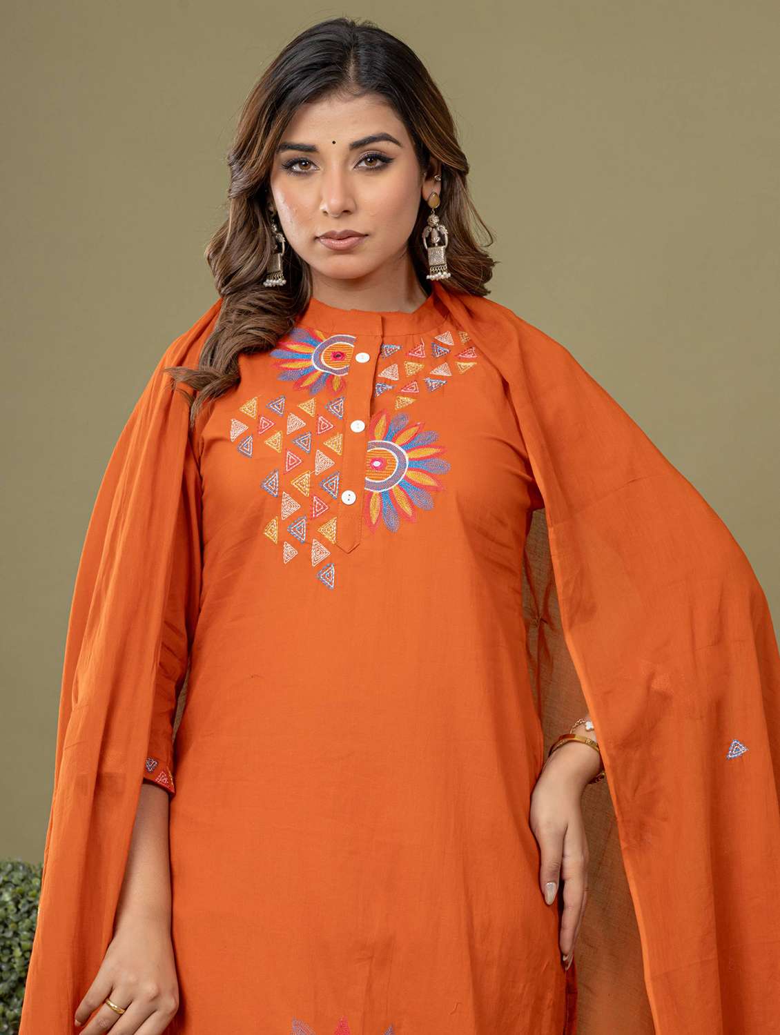 women solid with work three quarter sleeve kurta pant with dupatta set - 22231846 -  Standard Image - 4