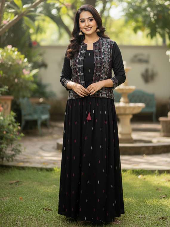 women printed three quarter sleeve flared ethnic dress