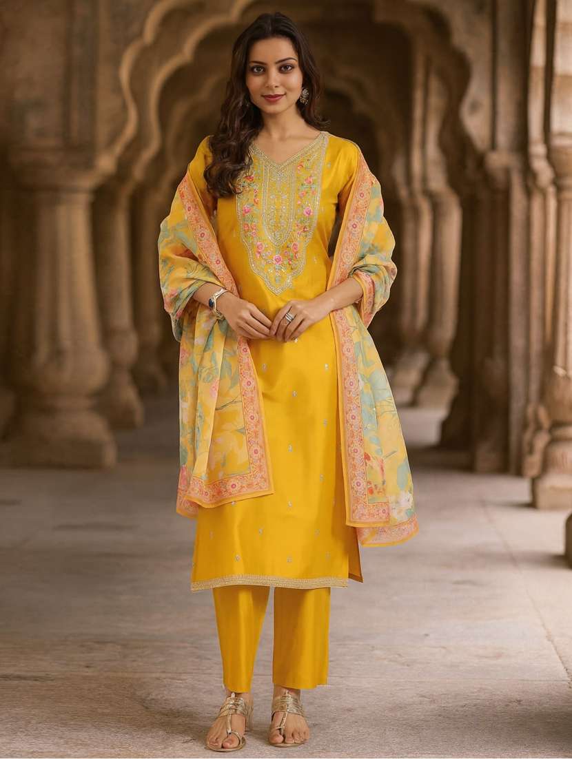 women solid with work three quarter sleeve kurta pant with dupatta set