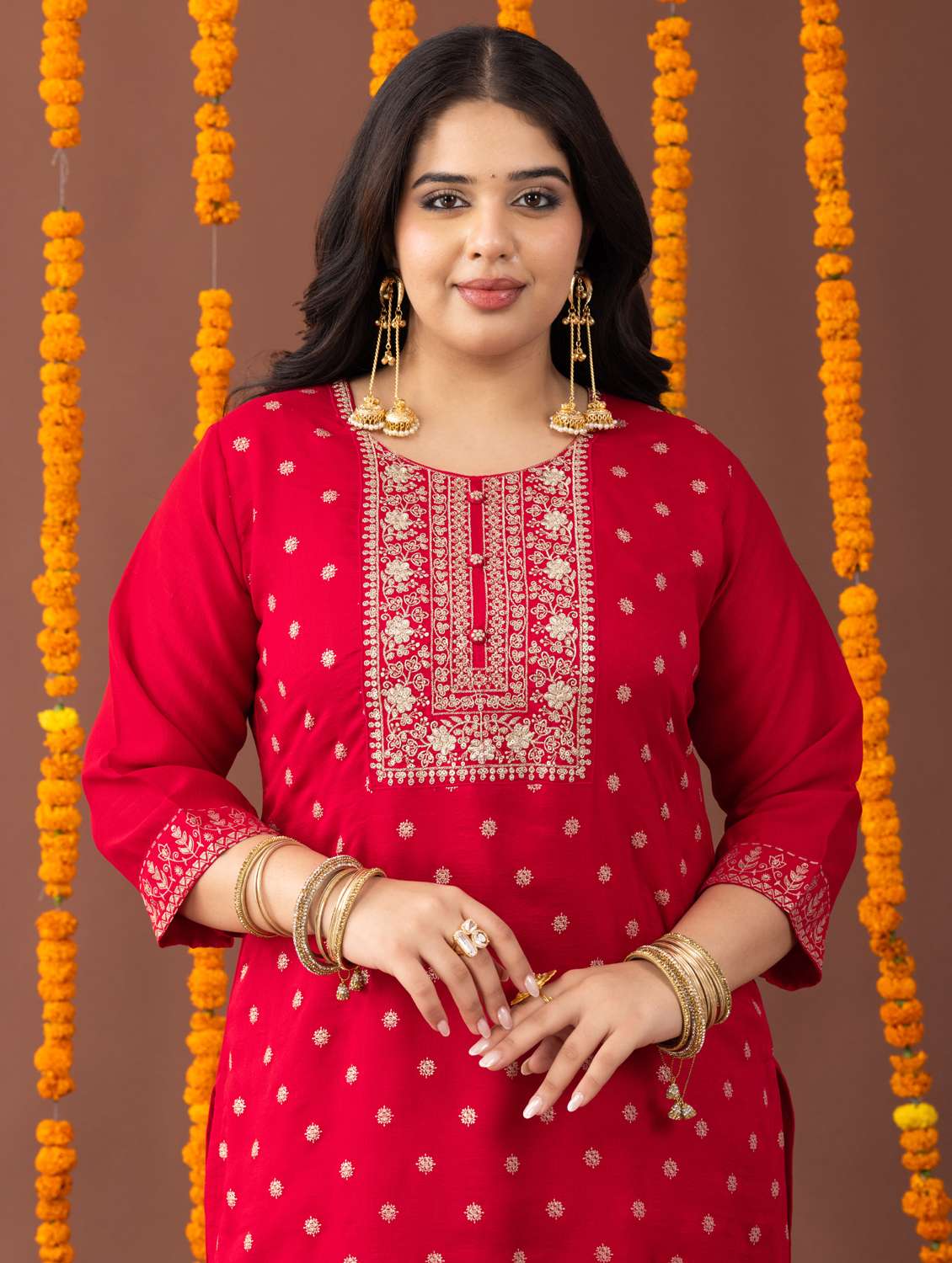 women plus size three quarter sleeve kurta pant with dupatta set - 22238771 -  Standard Image - 4