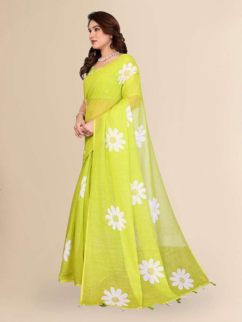 women floral printed saree with blouse - 22238880 -  Standard Image - 1