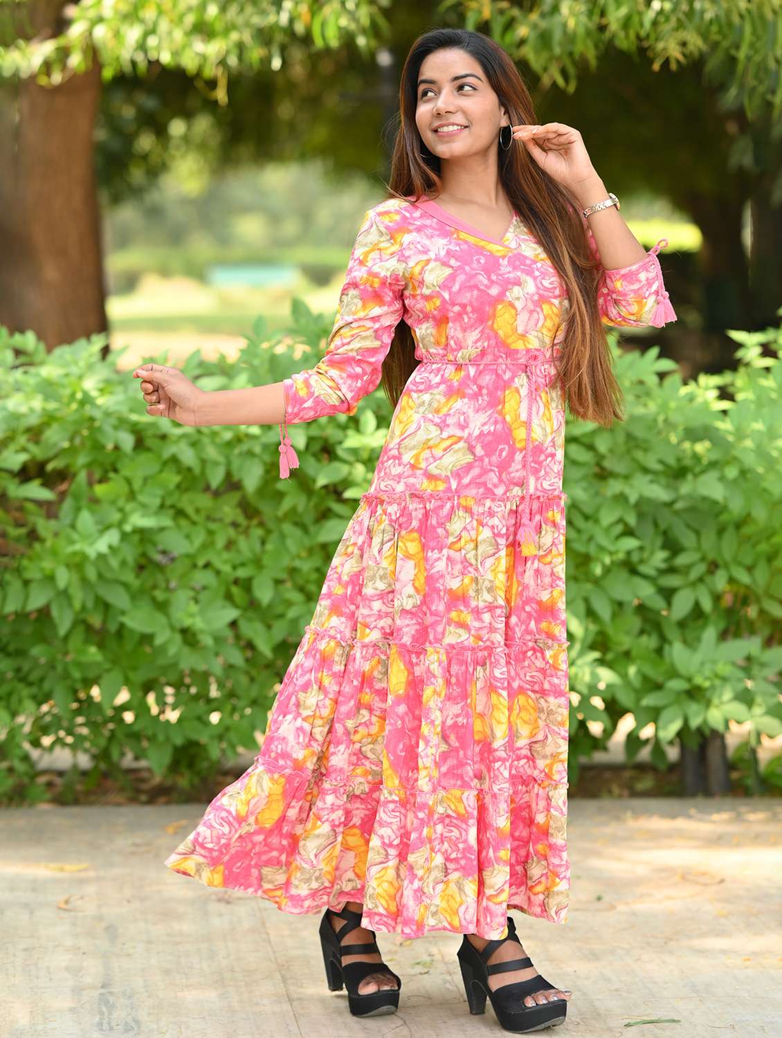 women printed three quarter slevee tiered dress - 22239280 -  Standard Image - 1