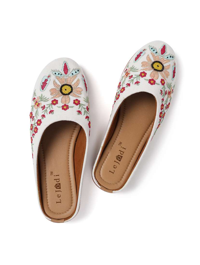 women embroidered slip on mojari - 22239321 -  Standard Image - 1