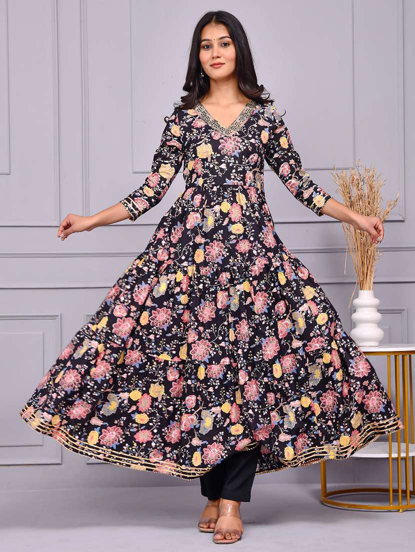 women floral three quarter sleeve flared kurta