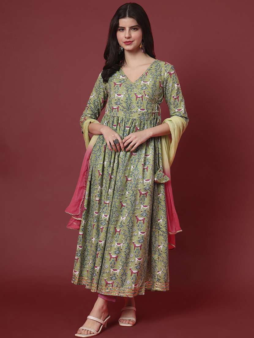 women printed three quarter sleeve kurta pant with dupatta set - 22239808 -  Standard Image - 1