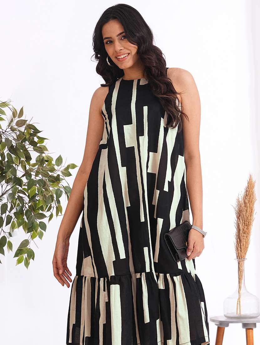 women printed sleeve tiered dress with pocket - 22240428 -  Standard Image - 1