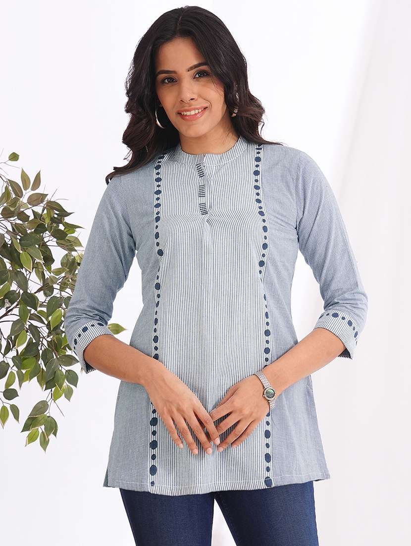 women striped three quarter sleeve straight kurti - 22240429 -  Standard Image - 1