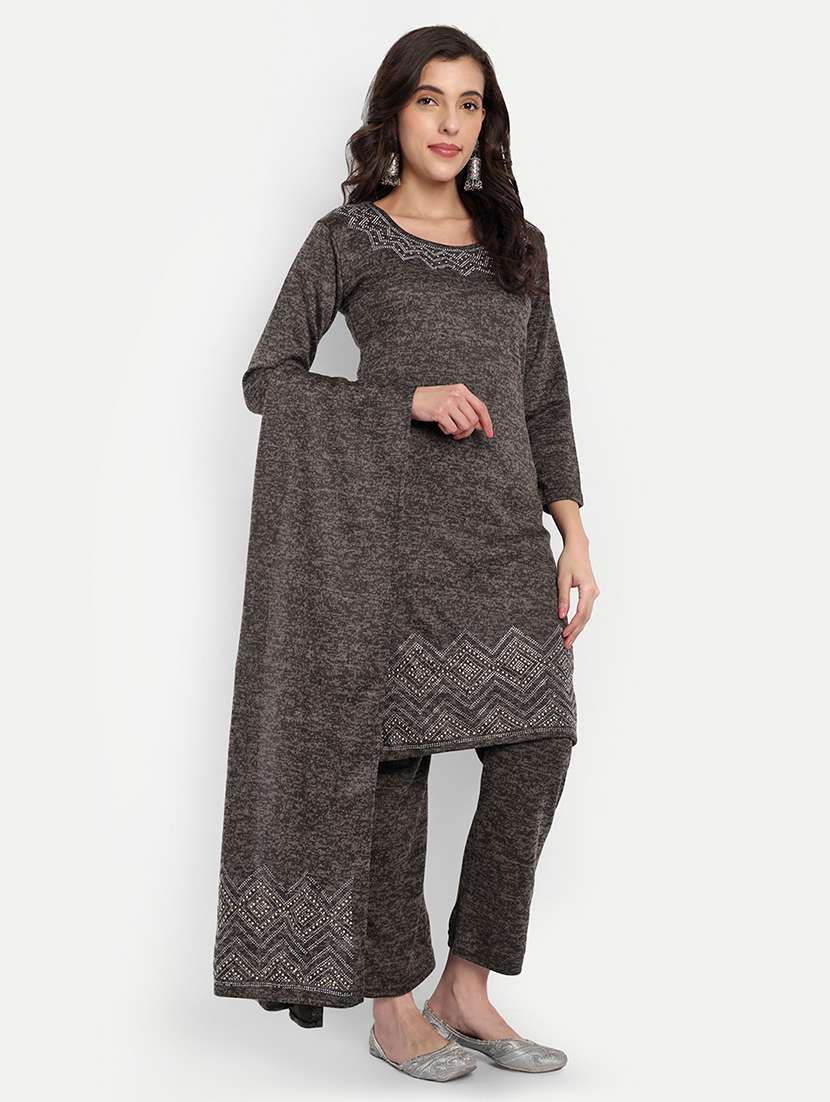 women self design three quarter sleeve kurta pant with dupatta set - 22240437 -  Standard Image - 1