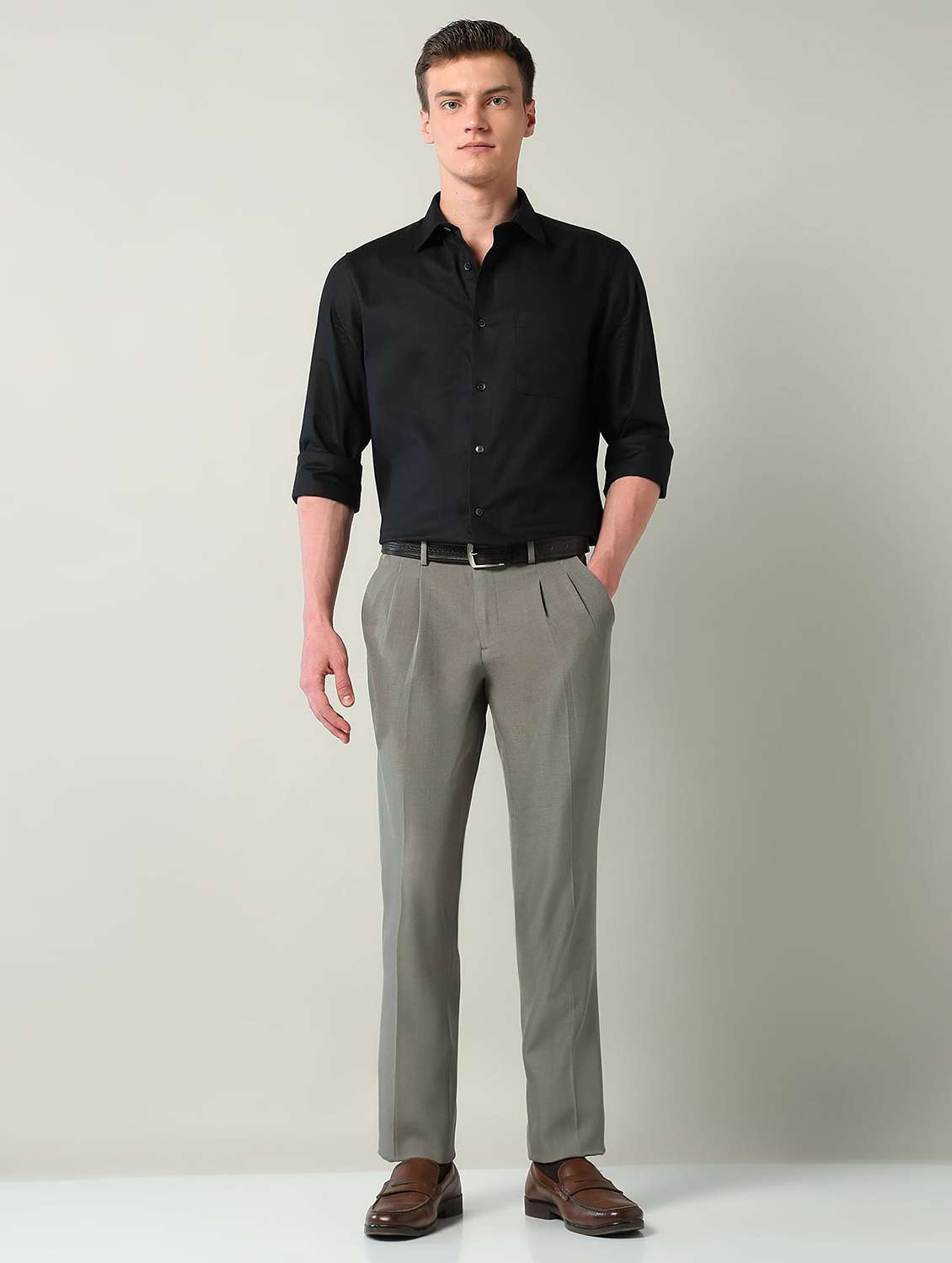 men solid mid rise pleated formal trouser - 22240619 -  Standard Image - 4