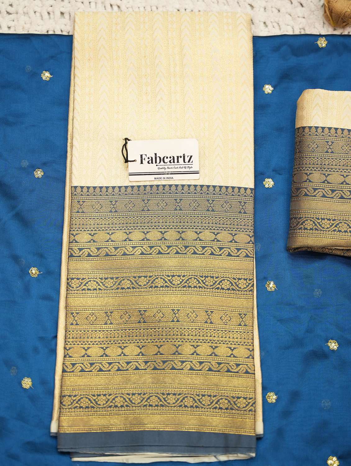 women self design south indian style unstitched lehenga choli - 22240736 -  Standard Image - 4