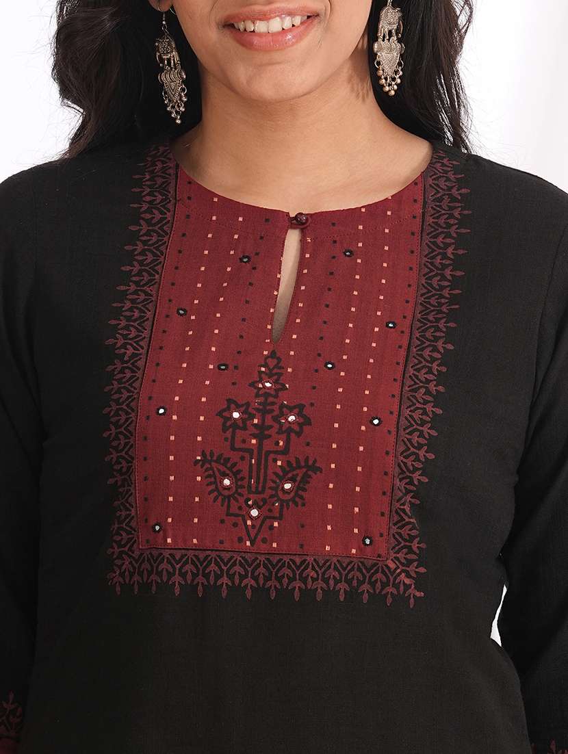 women placement print three quarter sleeve kurta pant set - 22240950 -  Standard Image - 6