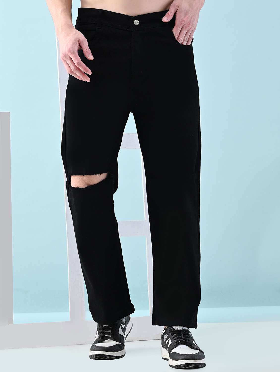 men slash knee mid rise relaxed fit jeans