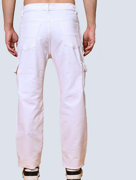 men solid mid rise relaxed fit cargo - 22241425 -  Standard Image - 1