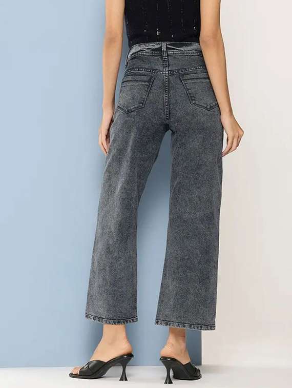 women solid mid rise straight fit jeans - 22241474 -  Standard Image - 1