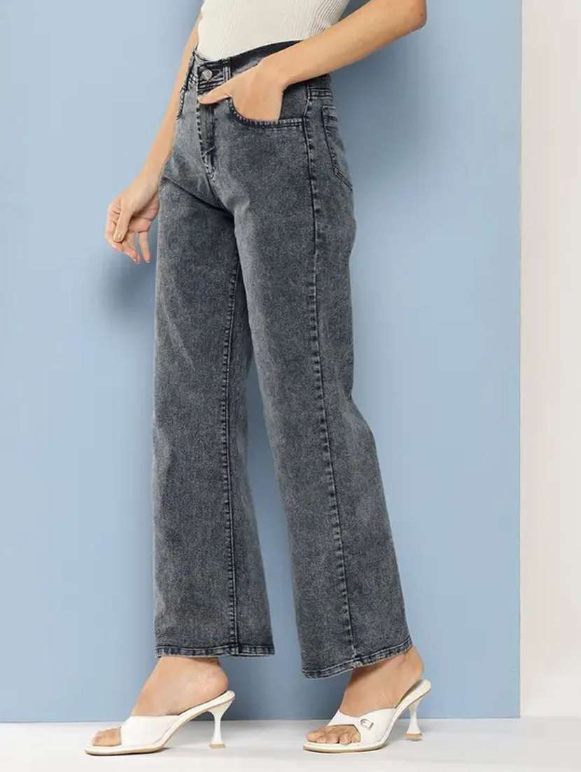 women solid high rise straight fit jean