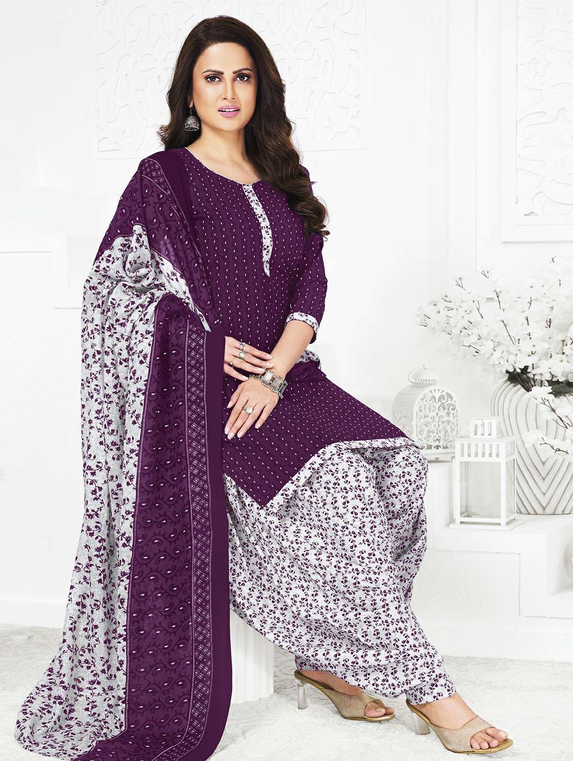 women printed three quarter sleeve kurta patiala with dupatta set - 22241986 -  Standard Image - 1