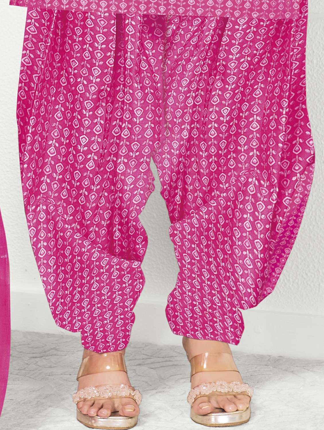 women printed three quarter sleeve kurta patiala with dupatta set - 22242000 -  Standard Image - 4