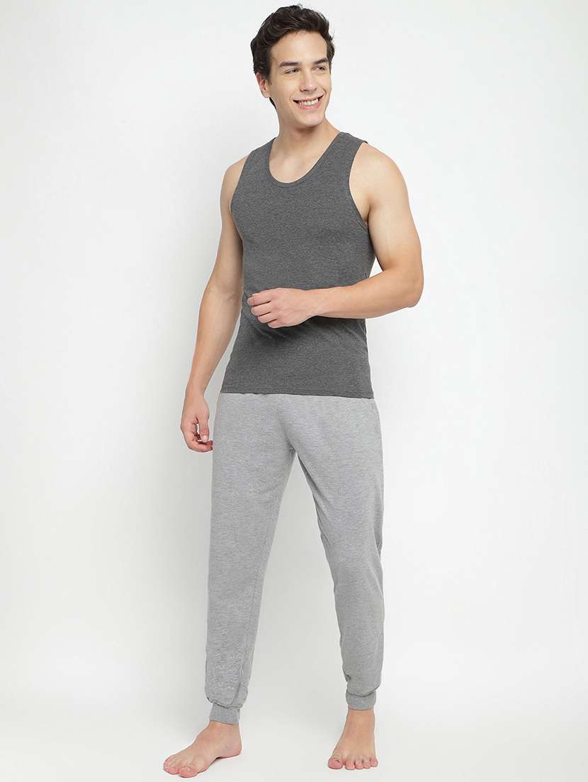 men solid sleeveless vest - 22242045 -  Standard Image - 4