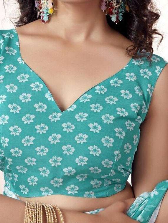 women printed casual wear saree with blouse - 22243489 -  Standard Image - 4