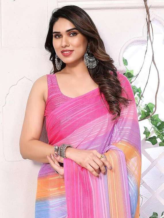women printed casual wear saree with blouse - 22243529 -  Standard Image - 4