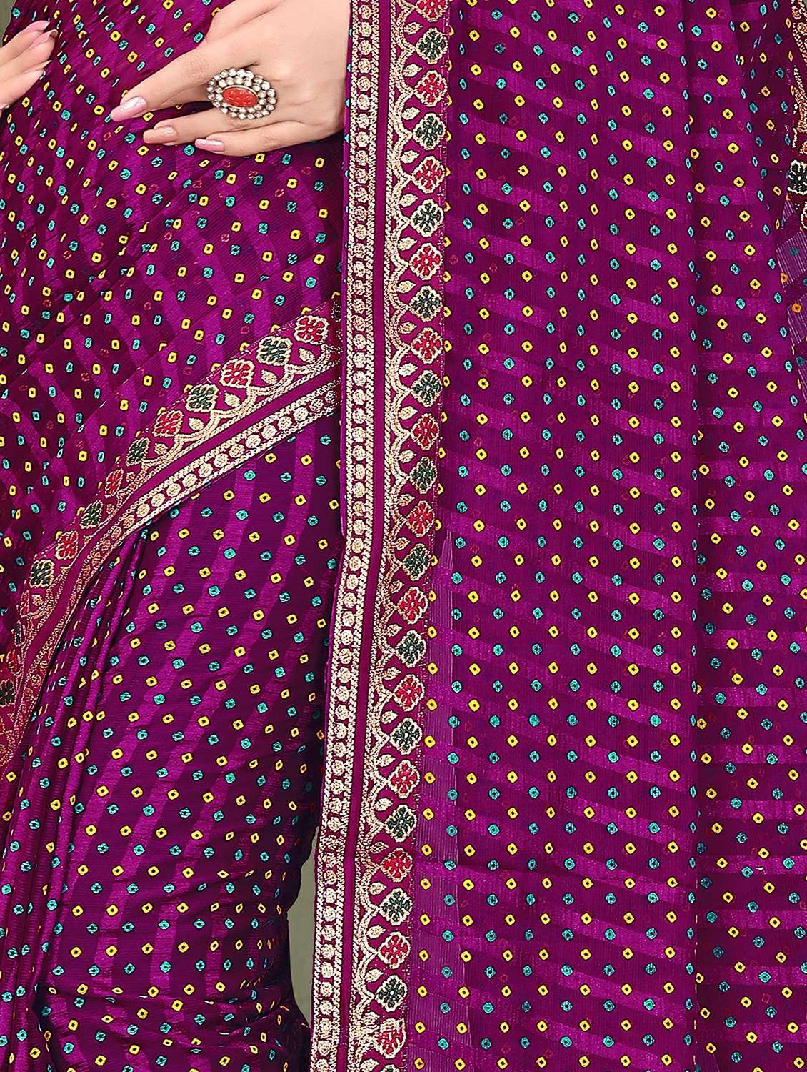 women bandhani printed saree with blouse - 22243563 -  Standard Image - 4